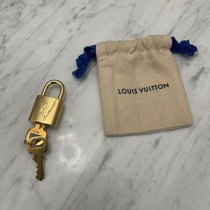 Louis Vuitton lock and keys